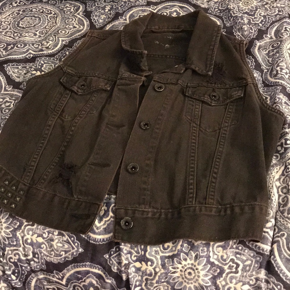 🖤Distressed Levi’s Vest🖤